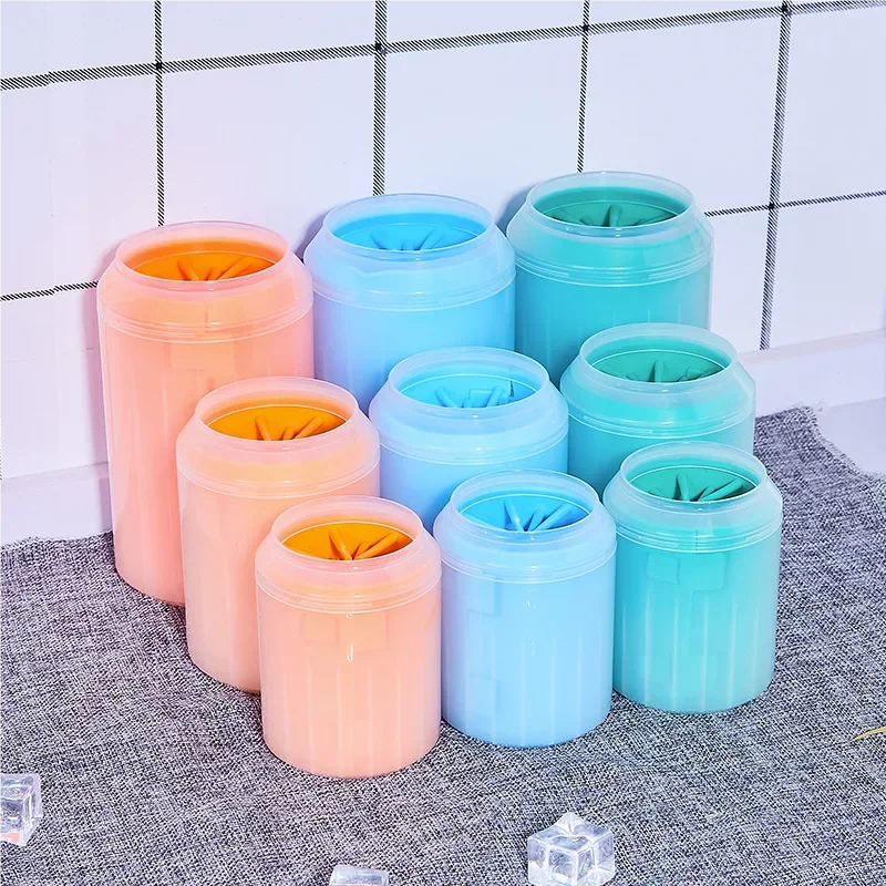 PORTABLE DOG PAW CLEANER CUP WITH SOFT SILICONE BRISTLES